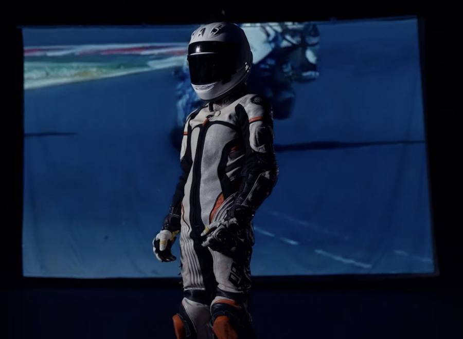 Greyder / Kadın Ayak Sesleri